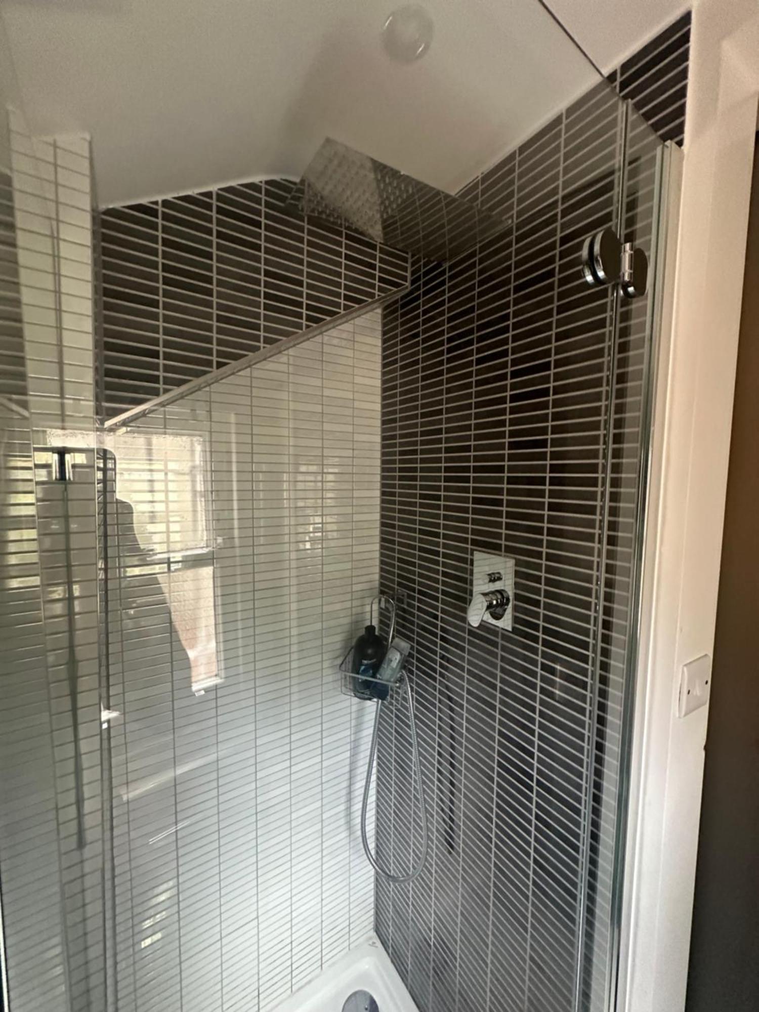 Large Studio Flat In Kensington Londyn Zewnętrze zdjęcie