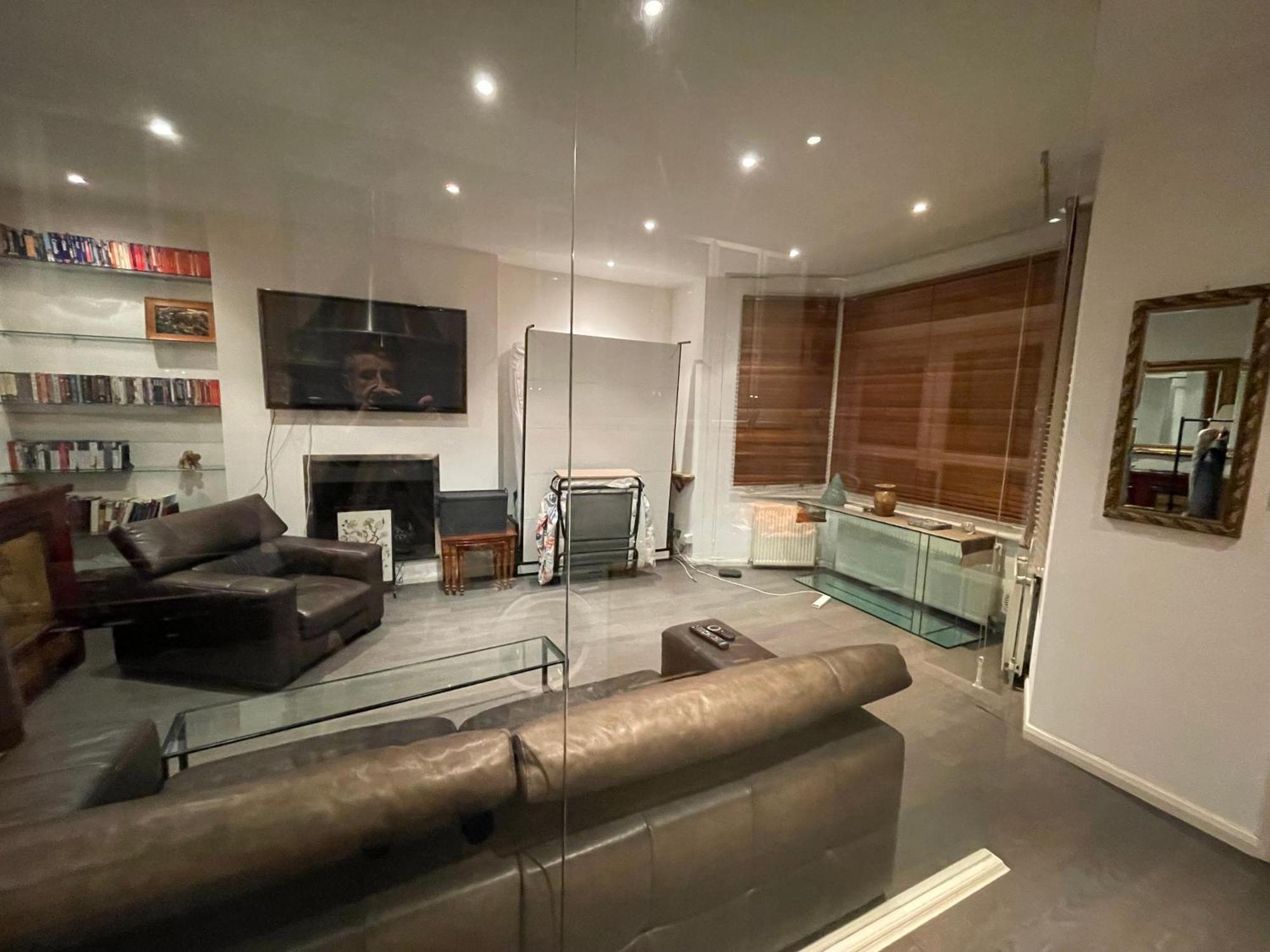 Large Studio Flat In Kensington Londyn Zewnętrze zdjęcie
