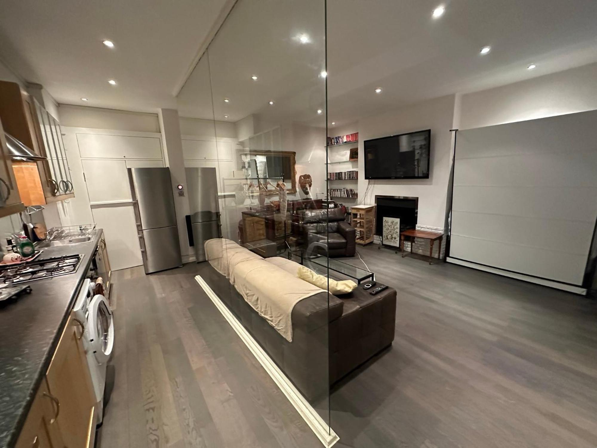 Large Studio Flat In Kensington Londyn Zewnętrze zdjęcie